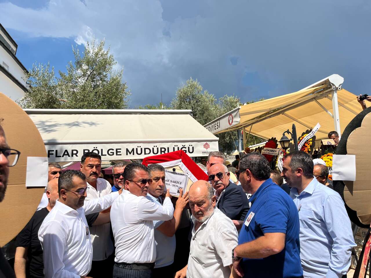 Eski Muğla Milletvekili Latif Sakıcı Son Yolculuğuna Uğurlandı 4